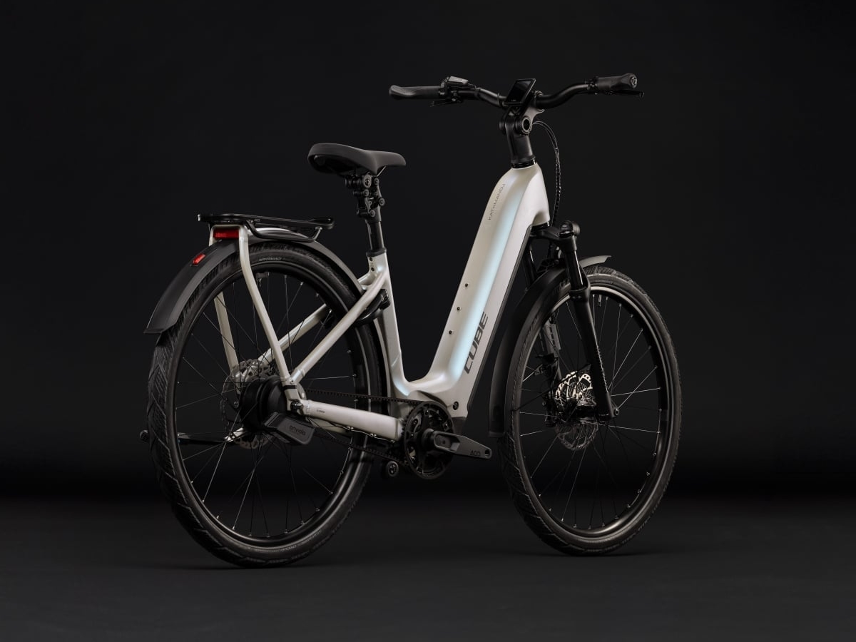 Cube Kathmandu Hybrid Deluxe EXC 800 Easy Entry glintsand´n´black 2027