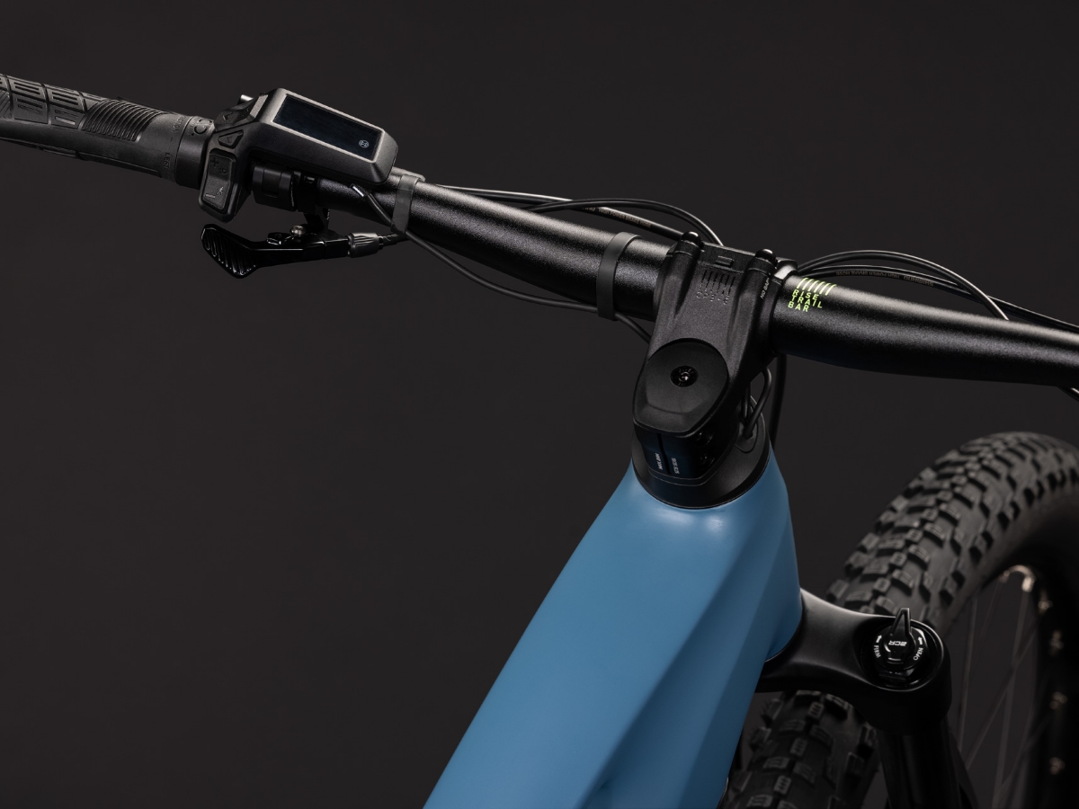 Cube Stereo Hybrid ONE22 Pro 800 bluesapphire´n´blue 2027
