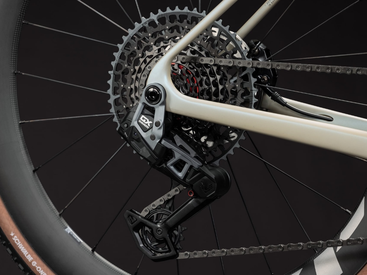 Cube Nuroad C:62 SLX glintsand´n´black 2027