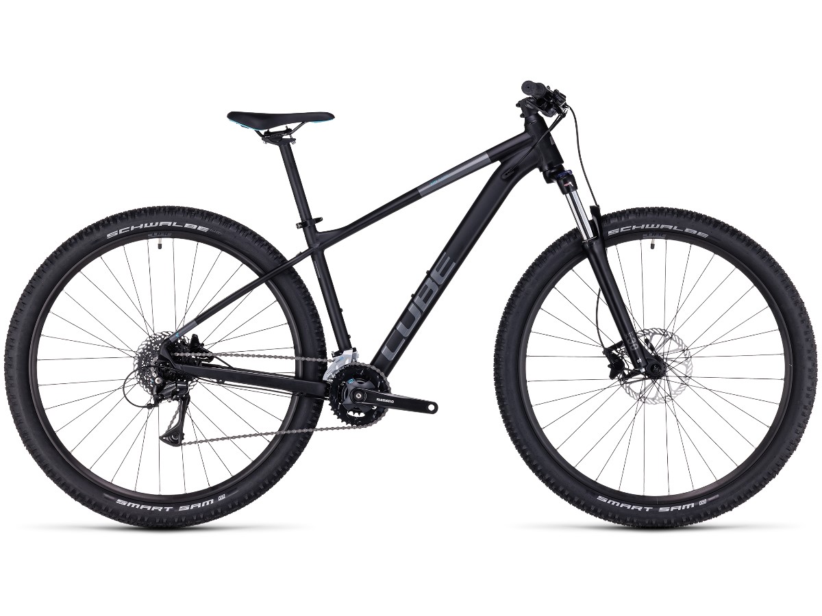 Cube Aim Race black'n'azure 2023 bei Fahrrad Hoblik, Fahrrad-Spezialist aus Brand-Erbisdorf seit 1988, online kaufen Cube Aim Race black'n'azure 2023 bei Fahrrad Hoblik, Fahrrad-Spezialist aus Brand-Erbisdorf seit 1988, online kaufen