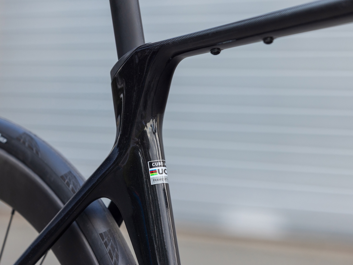 Cube Agree C:62 SLT blackpearl´n´switchwhite 2027