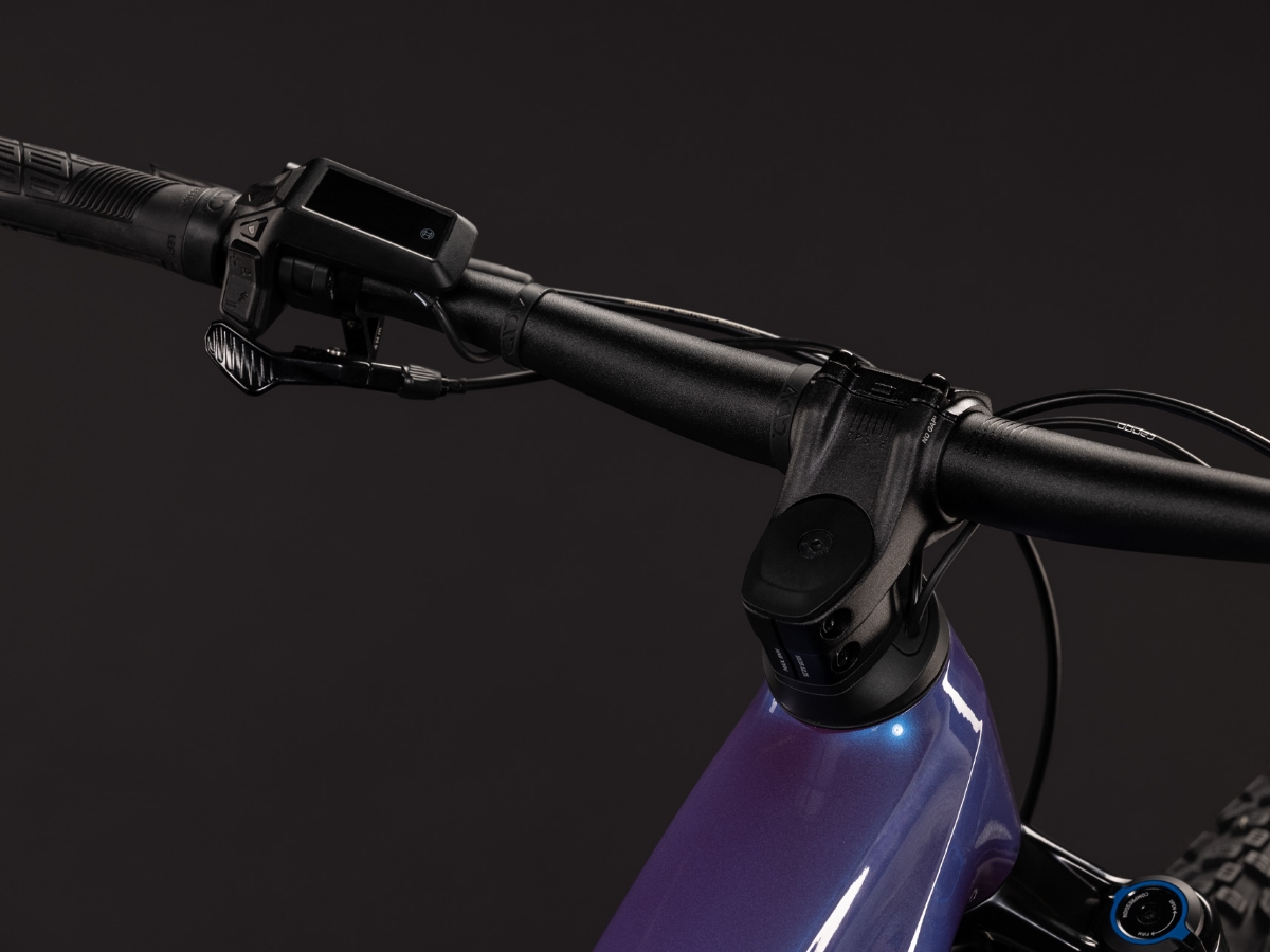 Cube Stereo Hybrid ONE44 Pro 800 blueiris´n´purple 2027