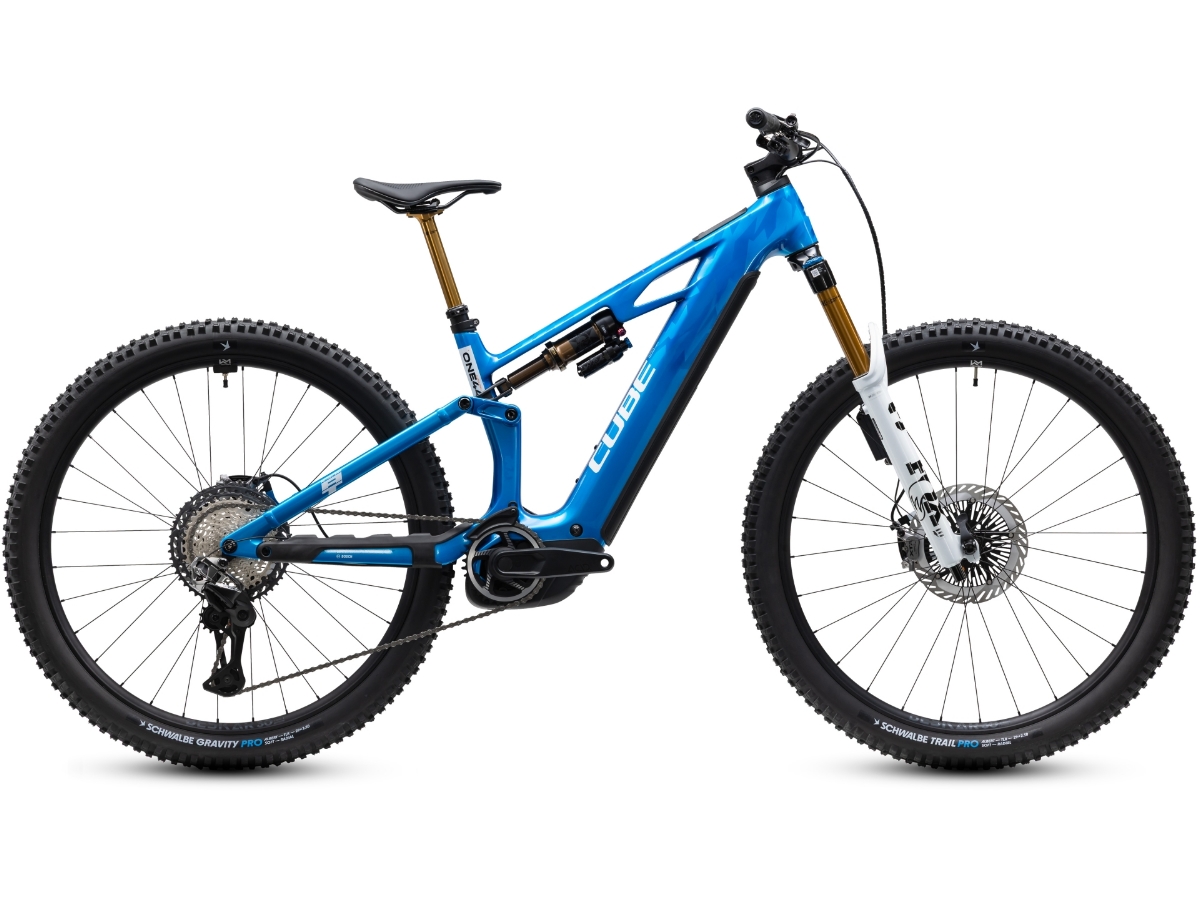 Cube Stereo Hybrid ONE44 HPC AT 800 actionteam 2027 bei Fahrrad Hoblik, Fahrrad-Spezialist aus Brand-Erbisdorf seit 1988, online kaufen