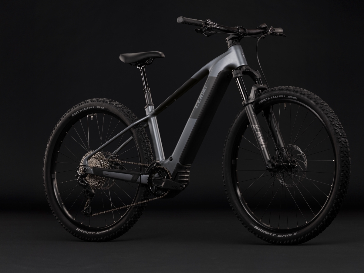 Cube Reaction Hybrid Race 800 slabgrey´n´chrome 2027