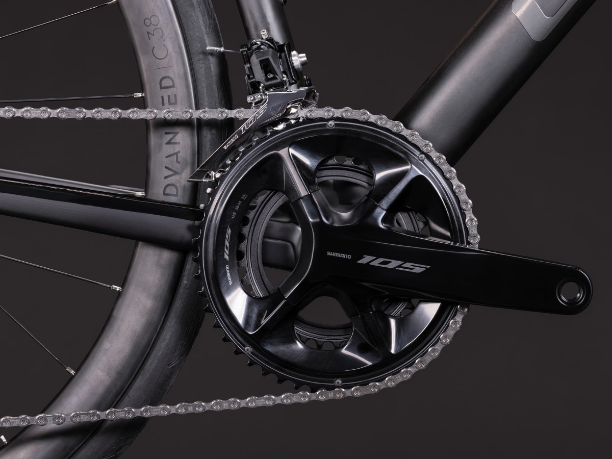 Cube Attain C:62 Race carbon´n´coalchrome 2027