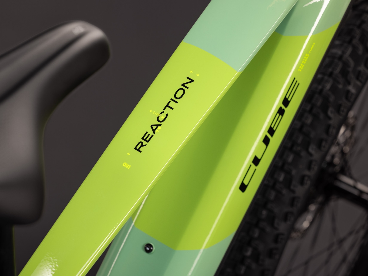 Cube Reaction Hybrid ONE 720 cactus´n´black 2027