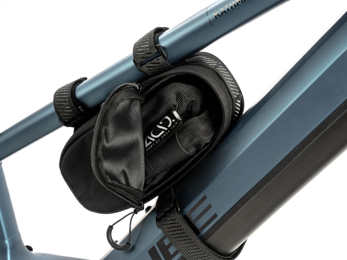 ACID Zubehörtasche CORVID black