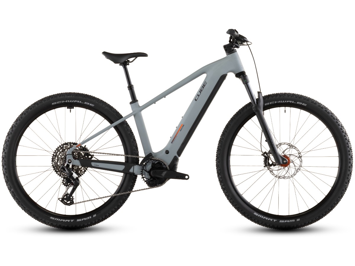Cube Reaction Hybrid Race 800 vulcan´n´orange 2026 bei Fahrrad Hoblik, Fahrrad-Spezialist aus Brand-Erbisdorf seit 1988, online kaufen