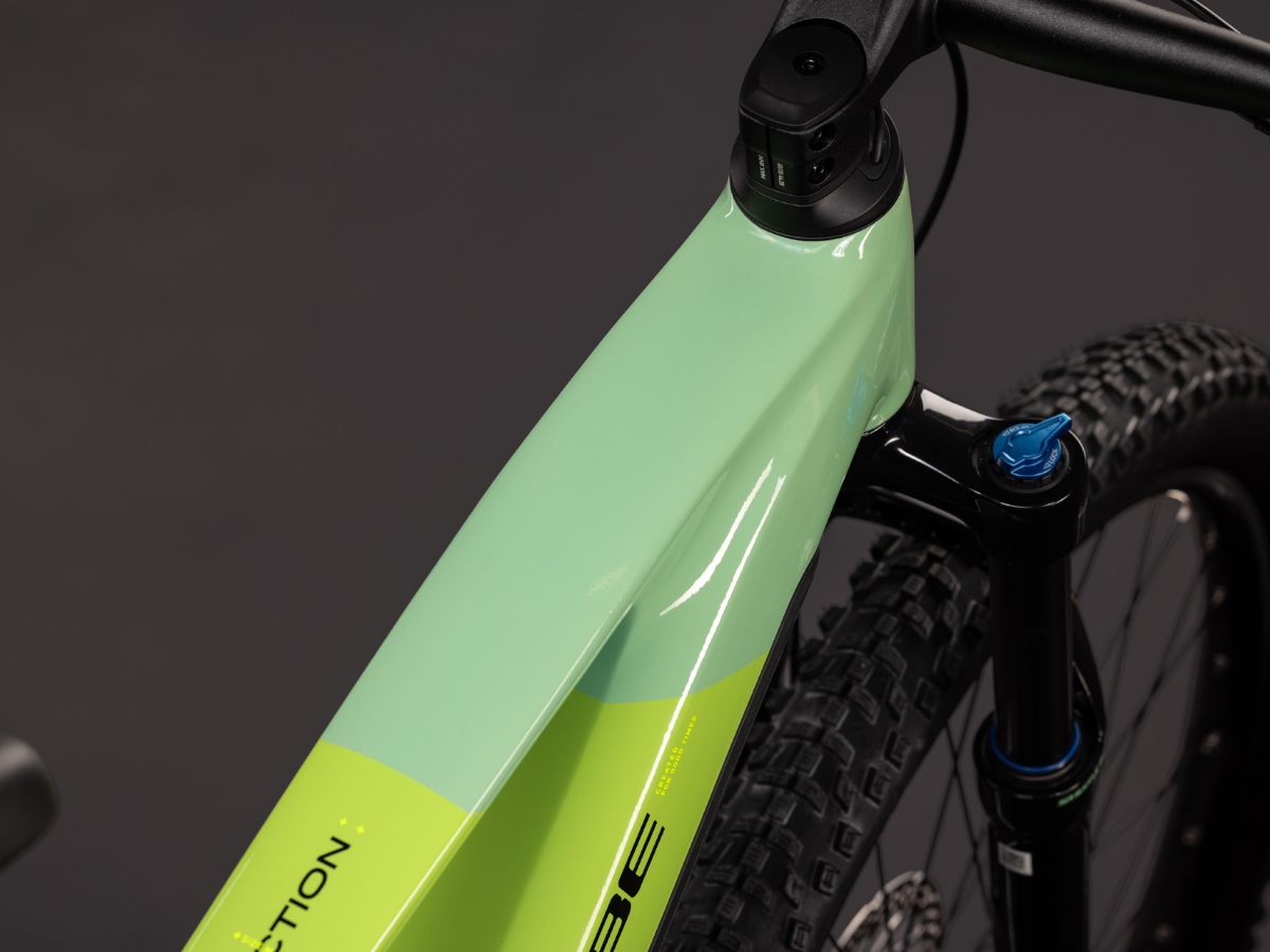 Cube Reaction Hybrid ONE 720 cactus´n´black 2027