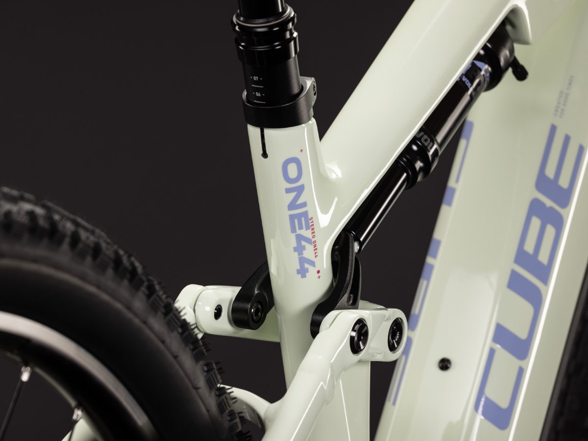 Cube Stereo Hybrid ONE44 HPC Race 800 mellowyellow´n´lilac 2027