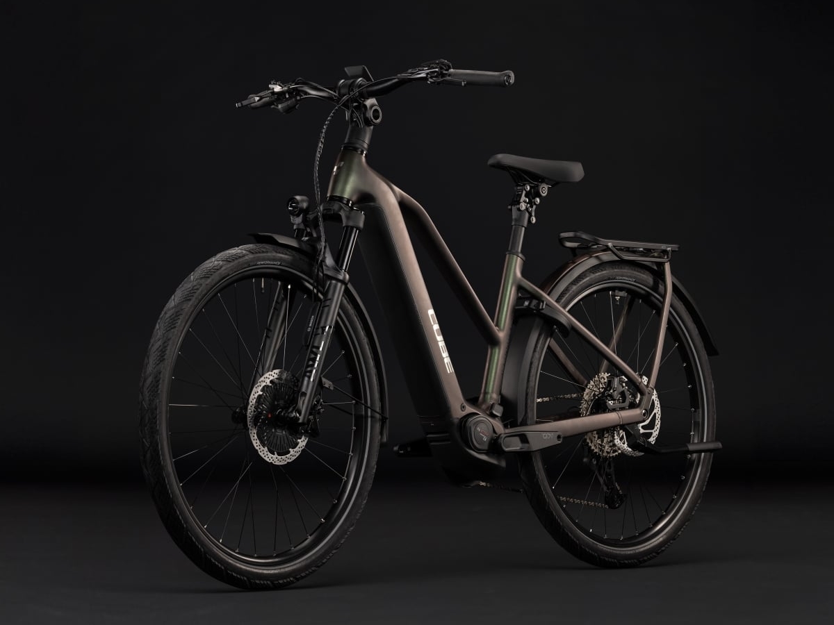 Cube Kathmandu Hybrid EXC 800 Trapez stellar´n´chrome 2027