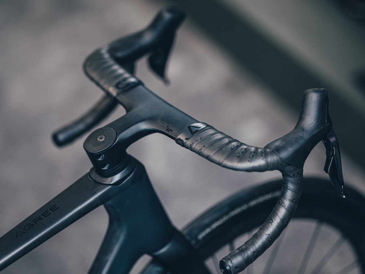 Cube Agree C:62 Pro carbon´n´black 2027