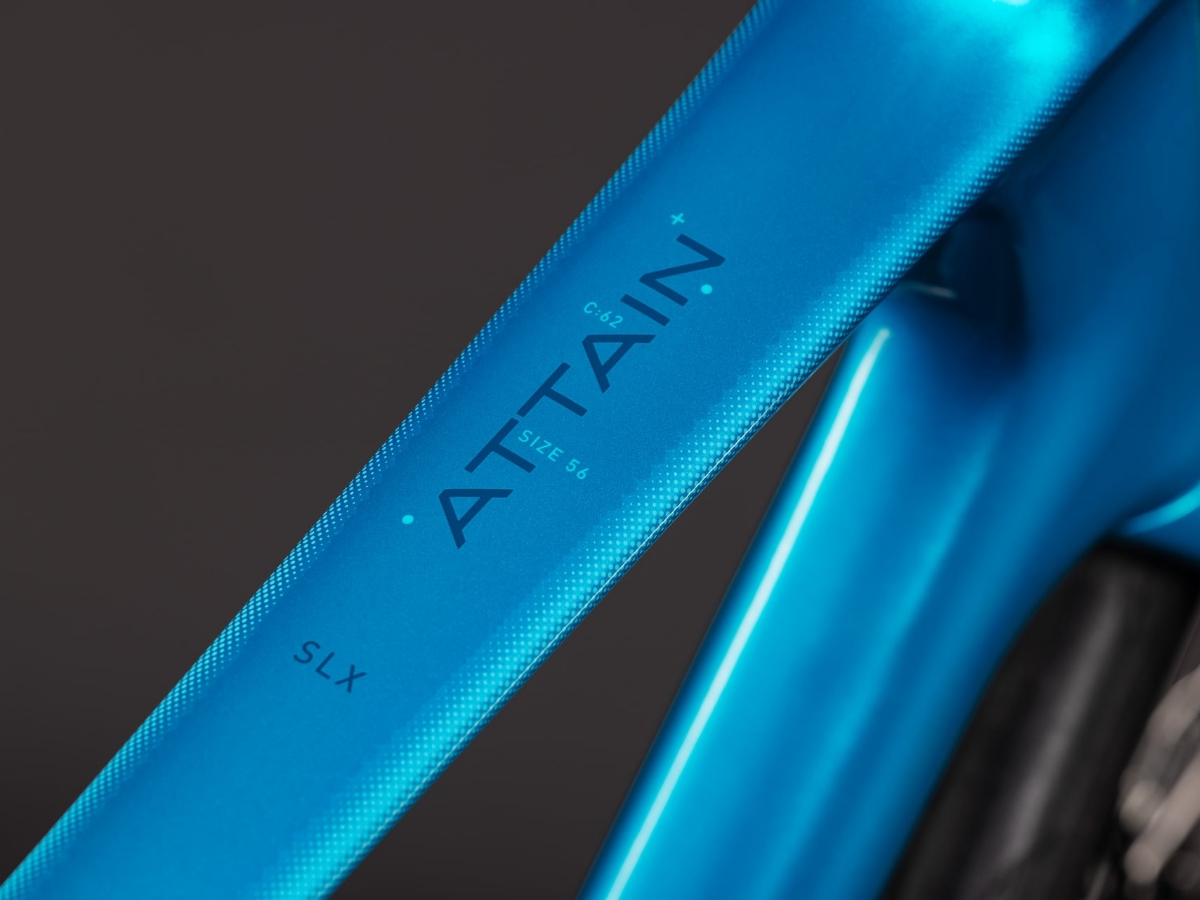 Cube Attain C:62 SLX bali´n´blue 2027