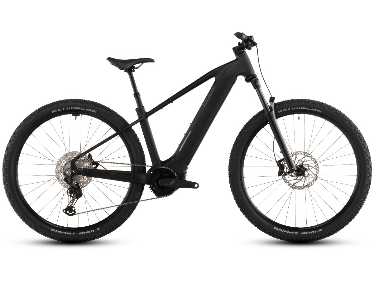 Cube Reaction Hybrid Pro 800 blackline 2026 bei Fahrrad Hoblik, Fahrrad-Spezialist aus Brand-Erbisdorf seit 1988, online kaufen