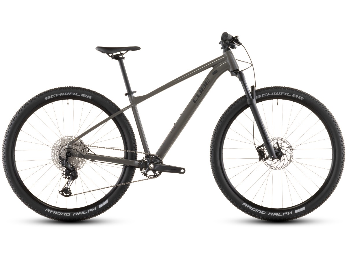 Cube Reaction Pro oldgrey´n´black 2026 bei Fahrrad Hoblik, Fahrrad-Spezialist aus Brand-Erbisdorf seit 1988, online kaufen