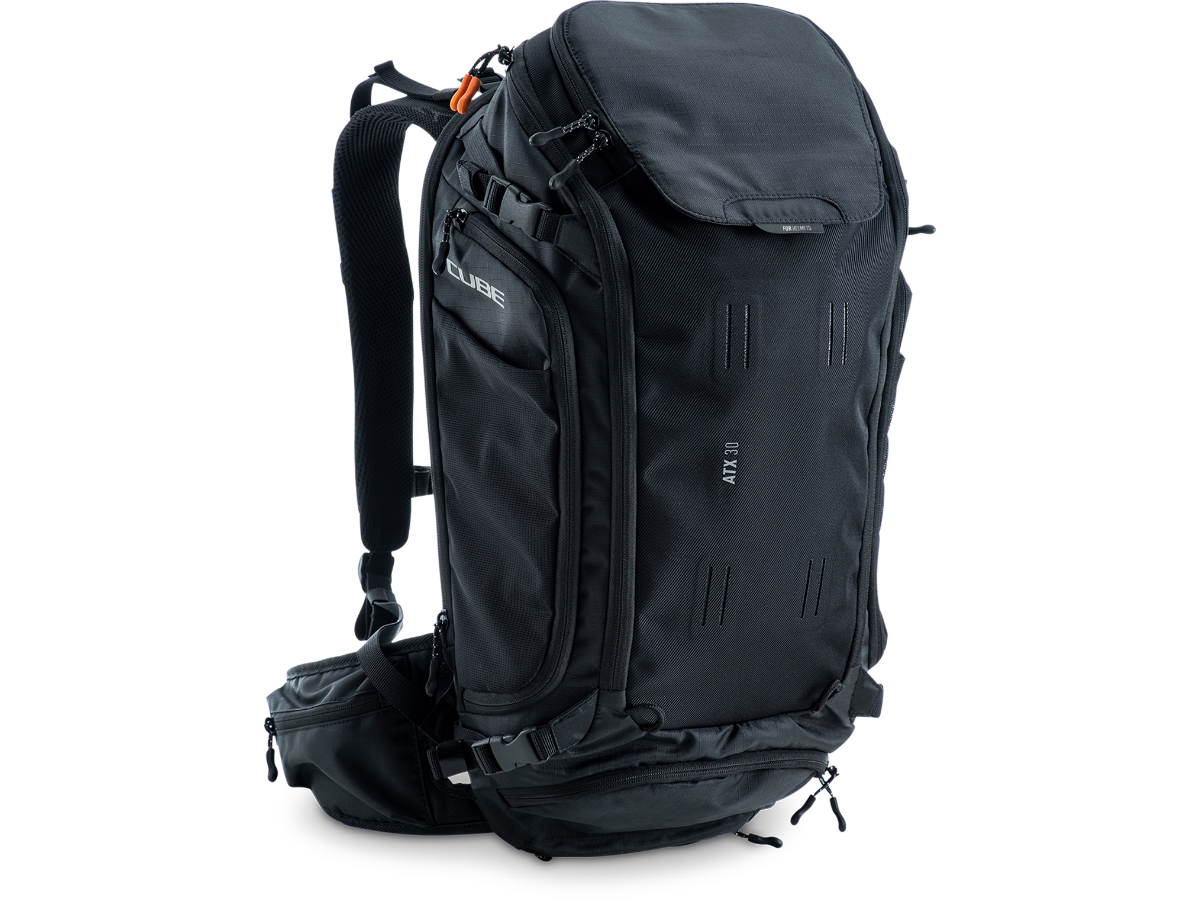 Cube Rucksack ATX 30 black bei Fahrrad Hoblik, Fahrrad-Spezialist aus Brand-Erbisdorf seit 1988, online kaufen