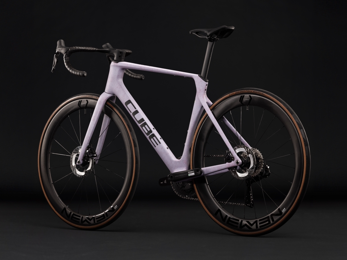 Cube Agree C:62 Race lilacfibre´n´black 2027