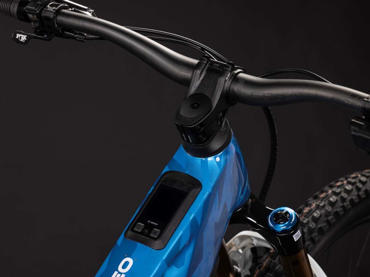 Cube Stereo Hybrid ONE44 HPC AT 800 actionteam 2027