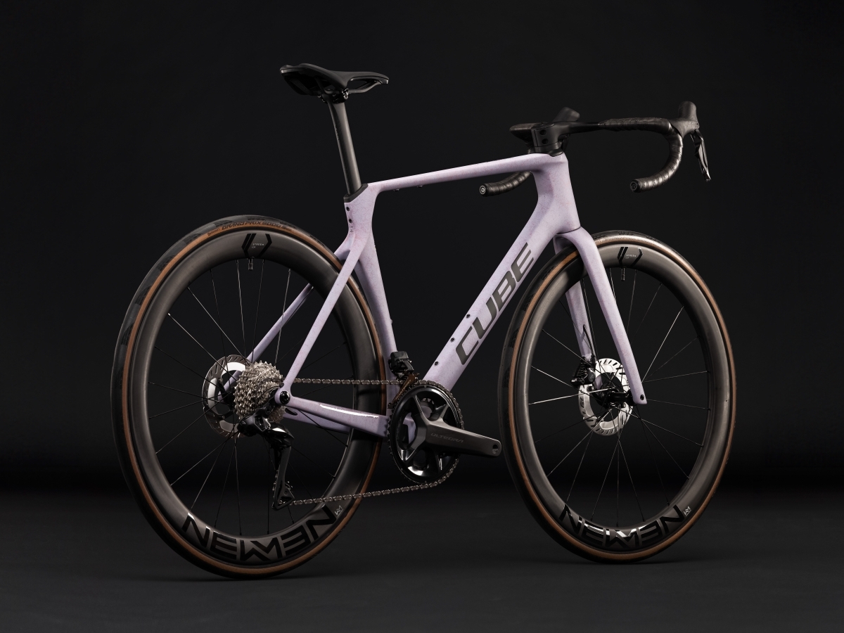 Cube Agree C:62 Race lilacfibre´n´black 2027