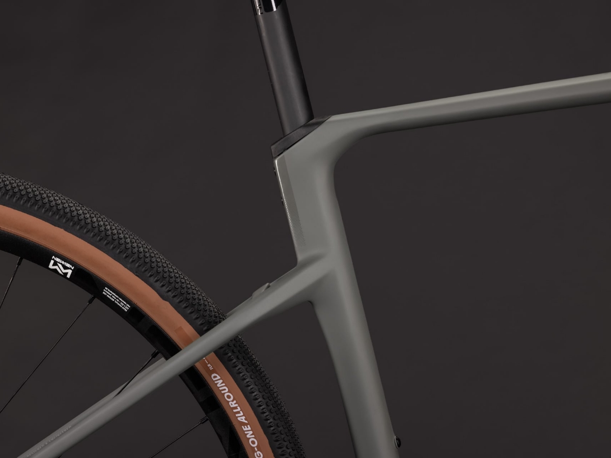 Cube Nuroad Hybrid C:62 Race 400X oldgrey´n´grey 2027