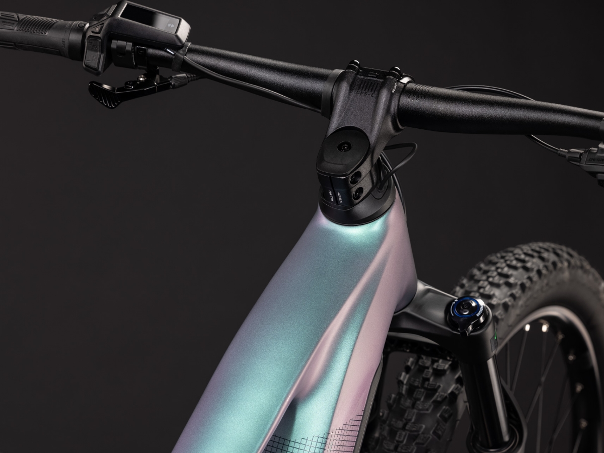 Cube Reaction Hybrid Pro 800 polarlight´n´black 2027