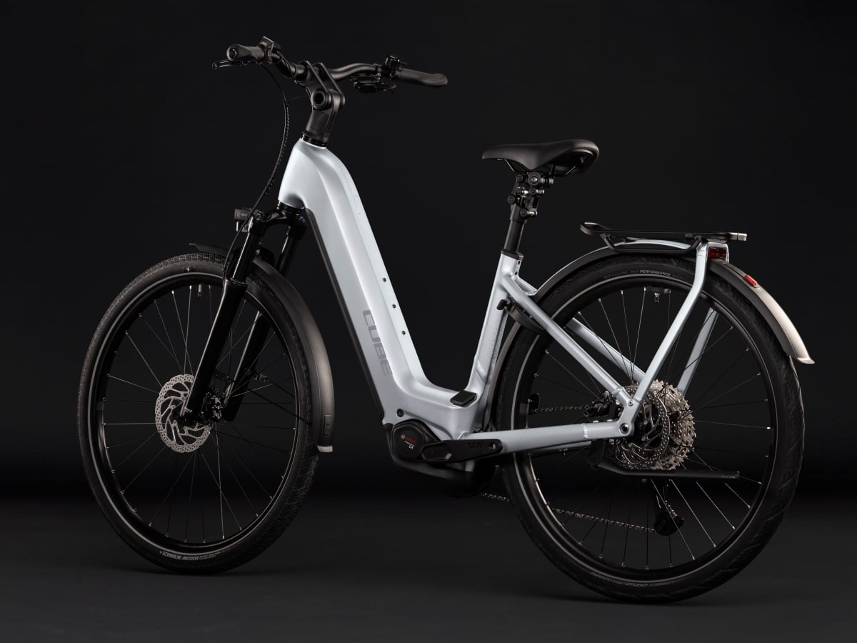 Cube Kathmandu Hybrid ONE 800 Easy Entry silverstar´n´reflex 2027