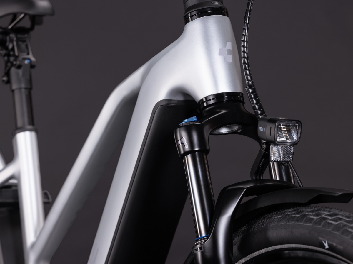 Cube Kathmandu Hybrid ONE 800 Trapez silverstar´n´reflex 2027