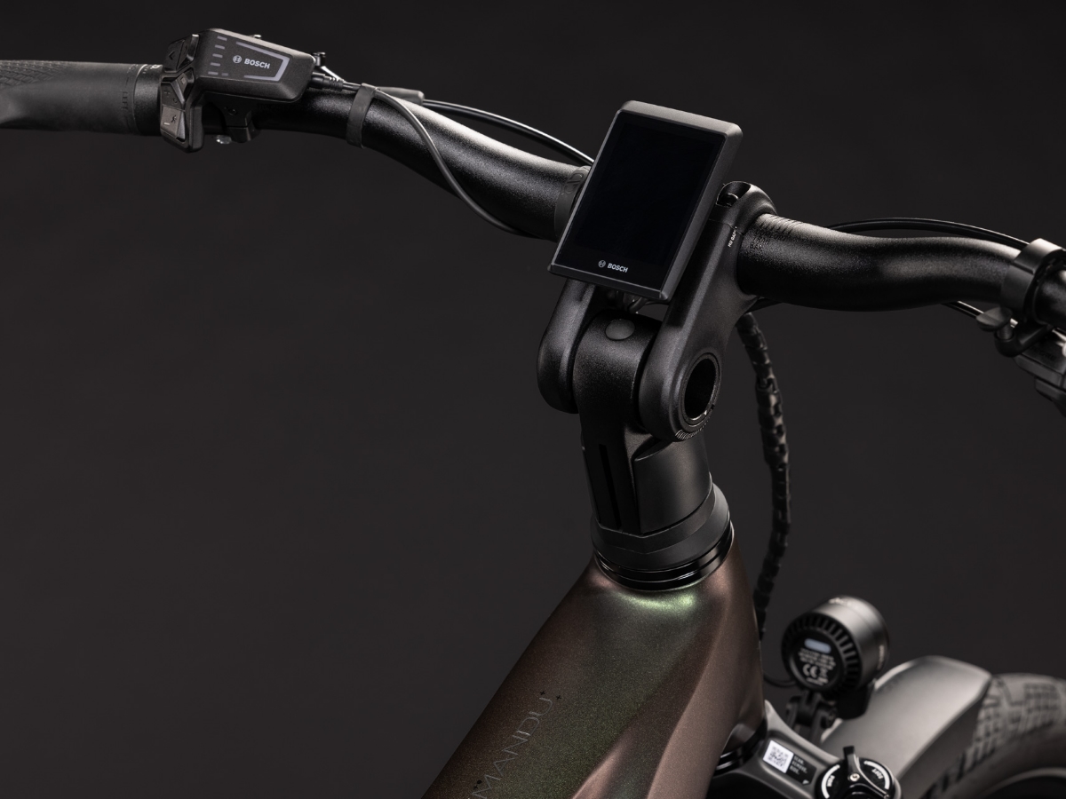 Cube Kathmandu Hybrid EXC 800 Trapez stellar´n´chrome 2027