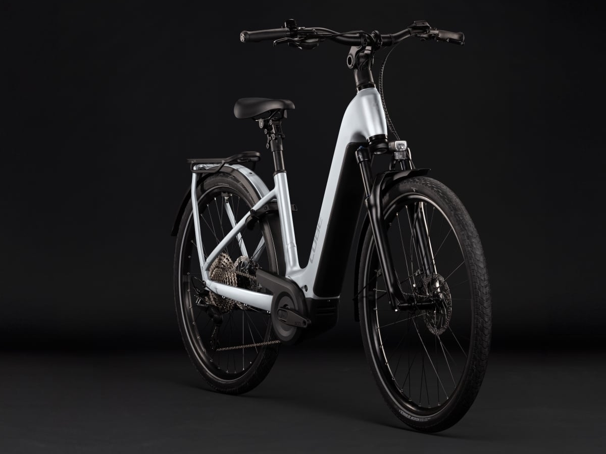 Cube Kathmandu Hybrid ONE 800 Easy Entry silverstar´n´reflex 2027