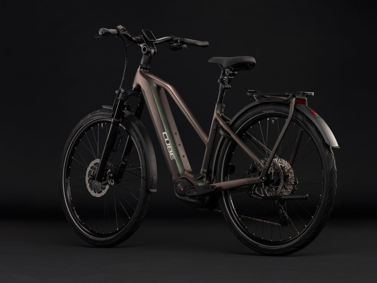 Cube Kathmandu Hybrid EXC 800 Trapez stellar´n´chrome 2027