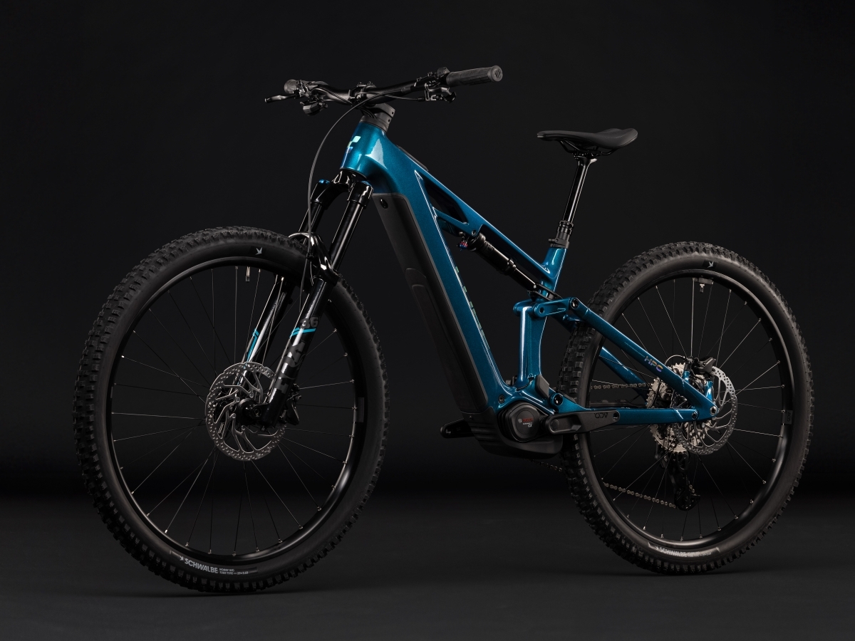 Cube Stereo Hybrid ONE44 HPC Race 800 nebula´n´prizm 2027