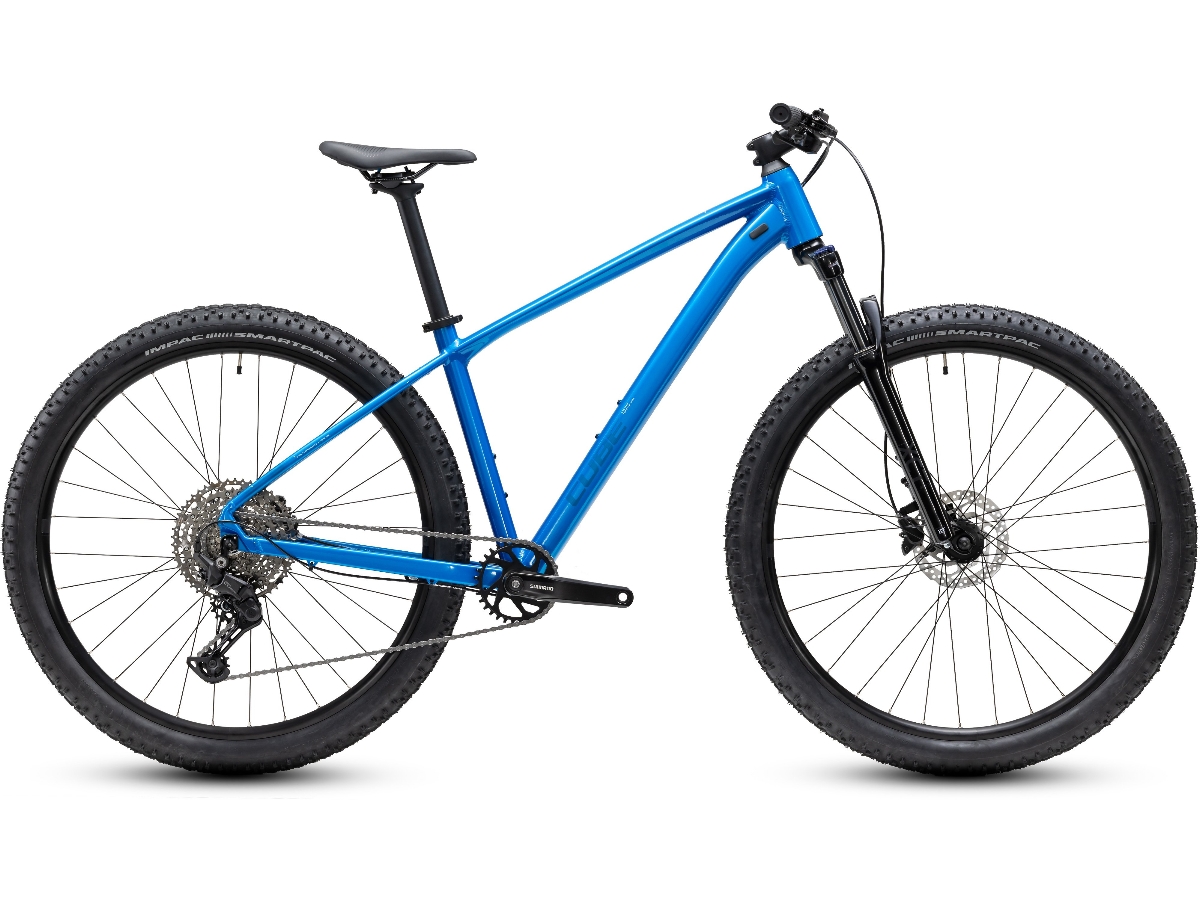Cube Aim Pro topasblue´n´blue 2027 bei Fahrrad Hoblik, Fahrrad-Spezialist aus Brand-Erbisdorf seit 1988, online kaufen