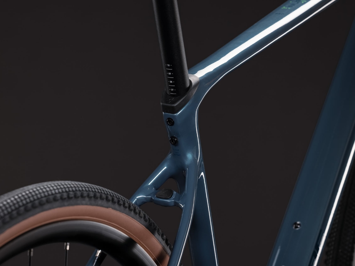 Cube Nuroad Pro taiga´n´blue 2027