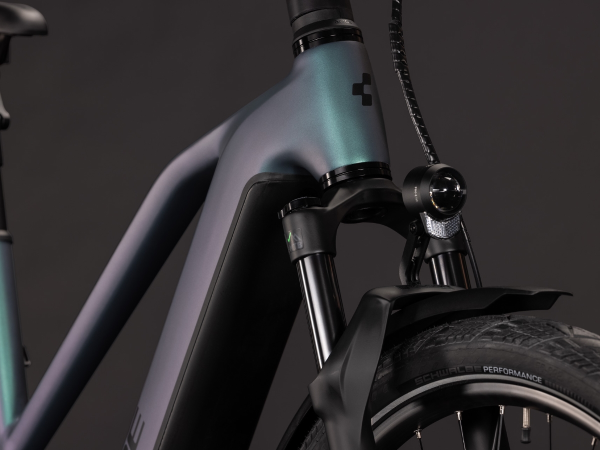 Cube Kathmandu Hybrid Pro 800 Trapez smaragdgrey´n´black 2027
