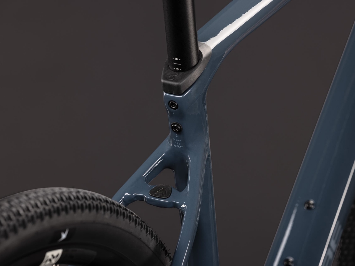 Cube Nuroad Race inkgrey´n´grey 2027
