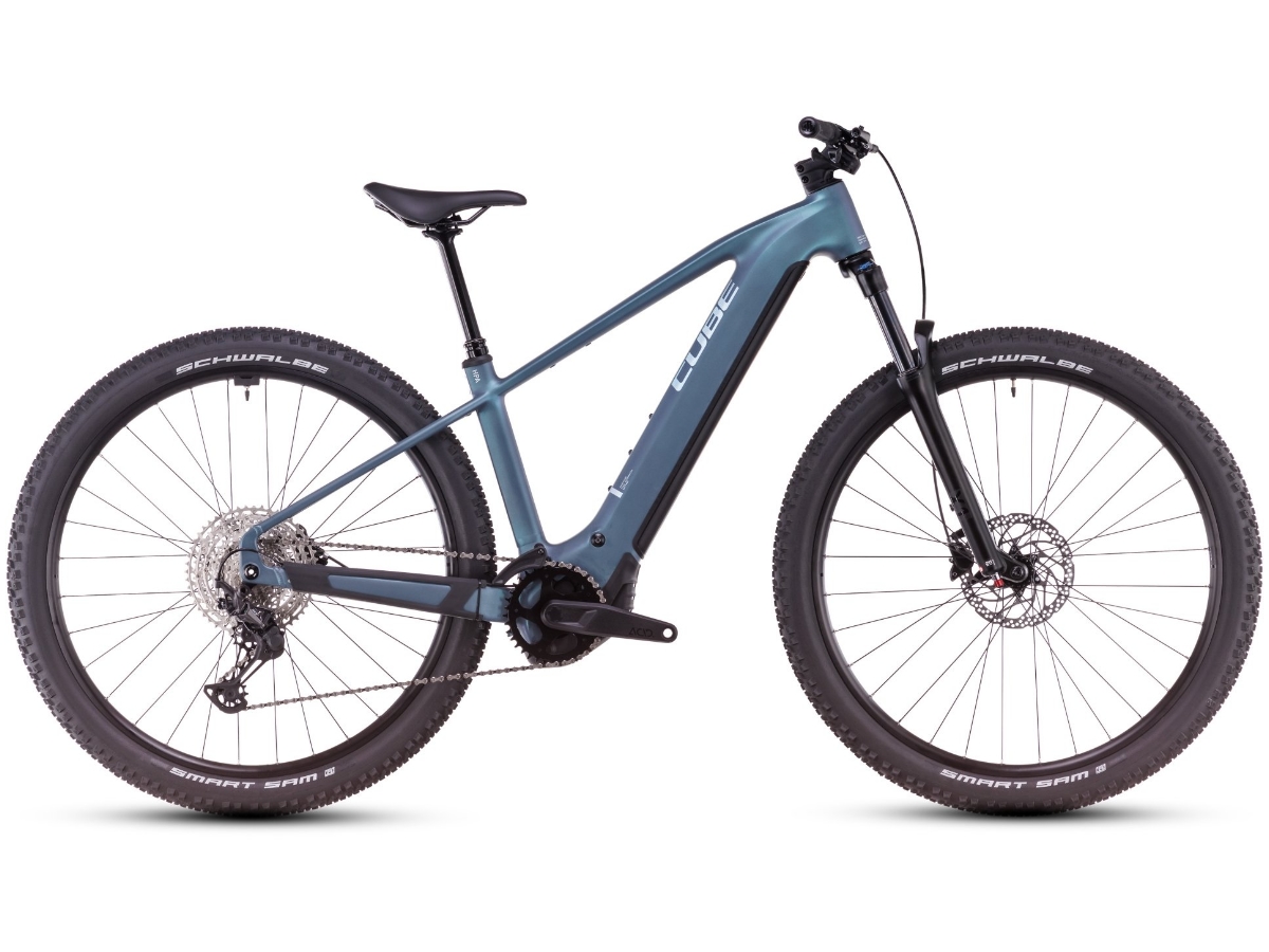 Cube Reaction Hybrid Pro 800 smaragdgrey´n´prism 2025 bei Fahrrad Hoblik, Fahrrad-Spezialist aus Brand-Erbisdorf seit 1988, online kaufen