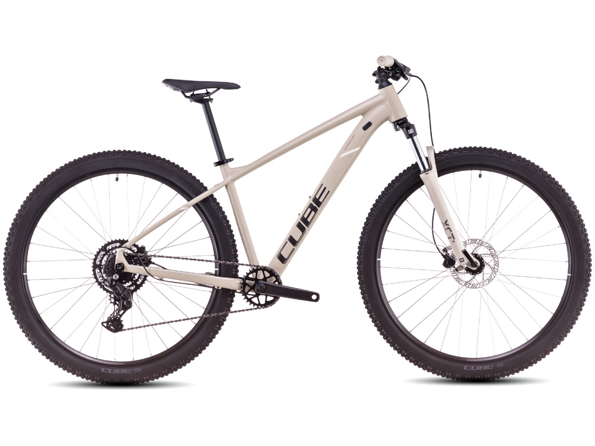 Cube Aim Pro linen´n´bronze 2025 bei Fahrrad Hoblik, Fahrrad-Spezialist aus Brand-Erbisdorf seit 1988, online kaufen